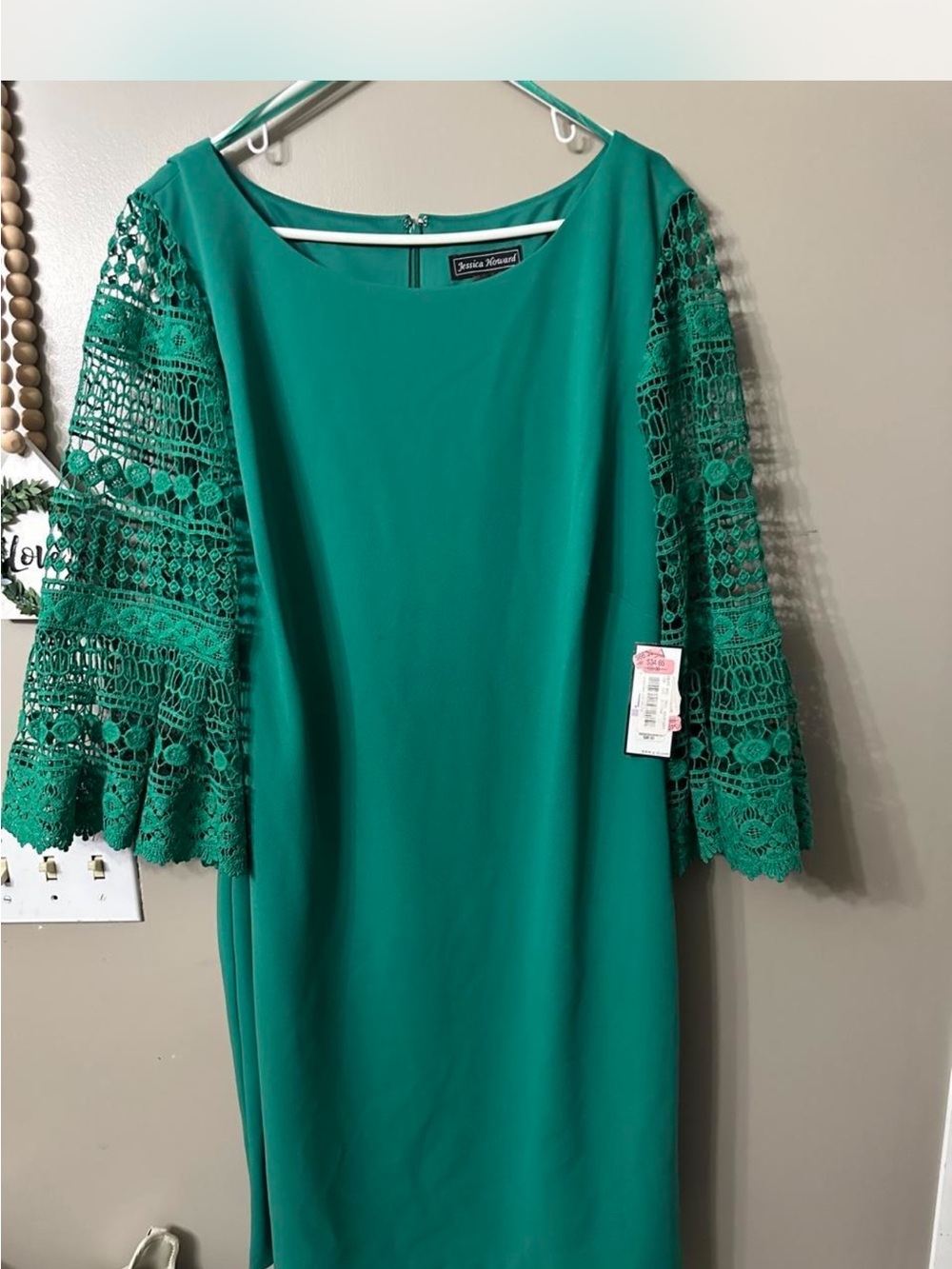 Jessica Howard Emerald Crochet Bell-Sleeve Sheath Dress
